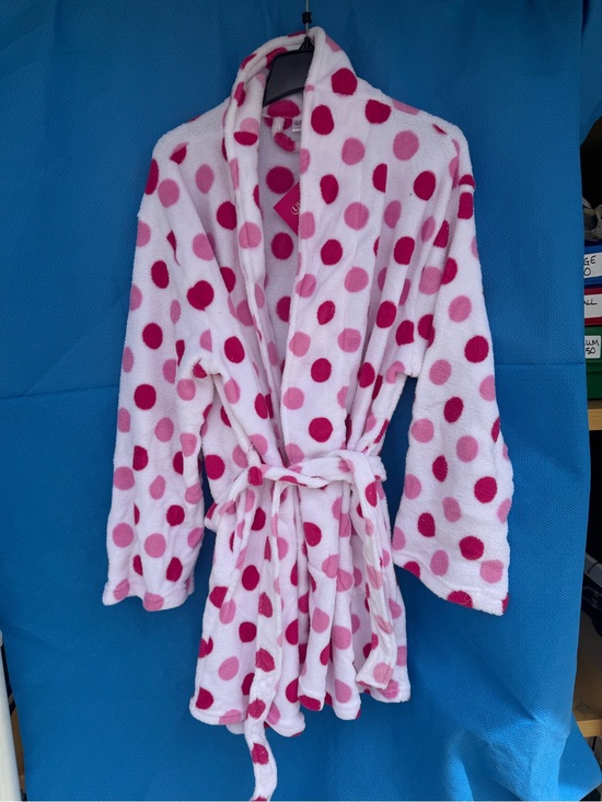 Ulta Beauty Other - Ulta Beauty Pink and Magenta Polka Dot Plush Robe
